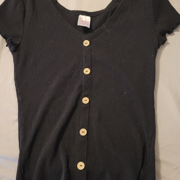 Black Button-Up Ribbed Top - Picture 1 of 1